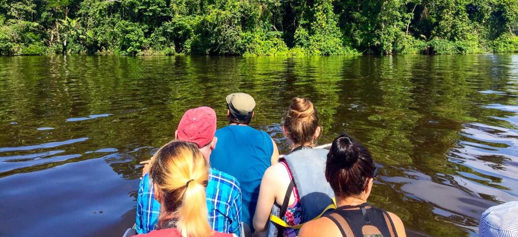 Bootstour im Regenwald