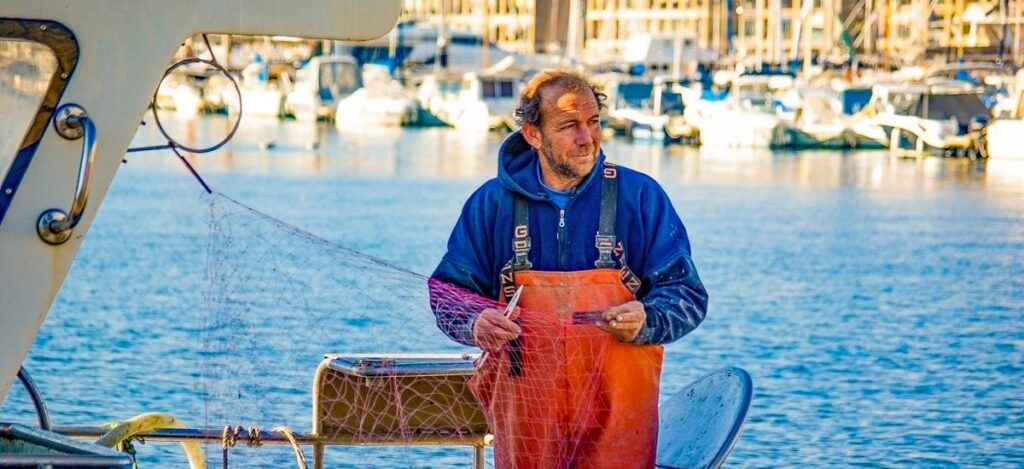 Fischer im Hafen von Marceille