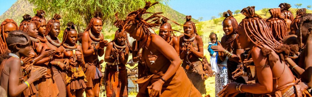 Tanz der Himba-Frauen