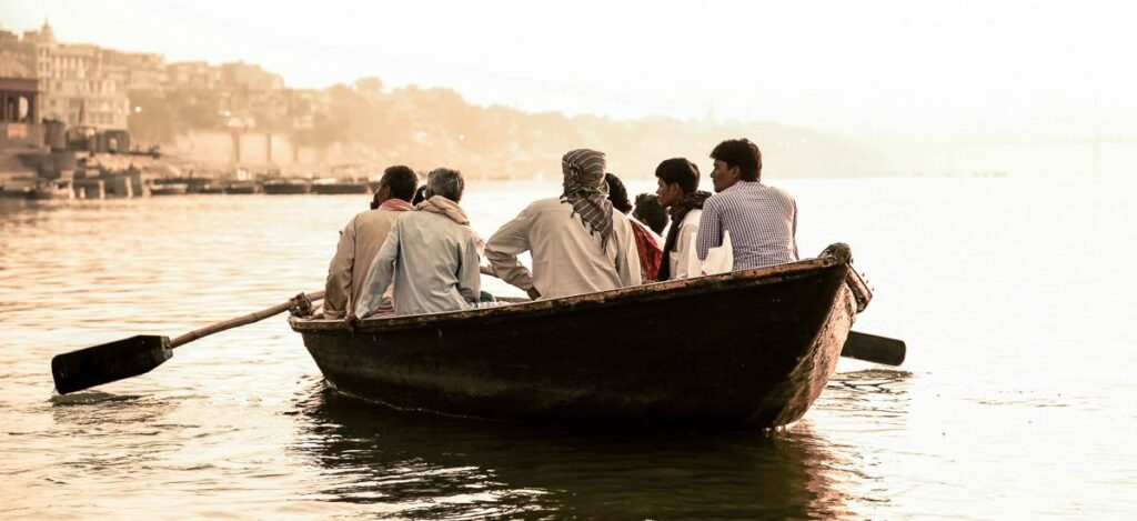 Boot auf dem Ganges bei Varanasi
