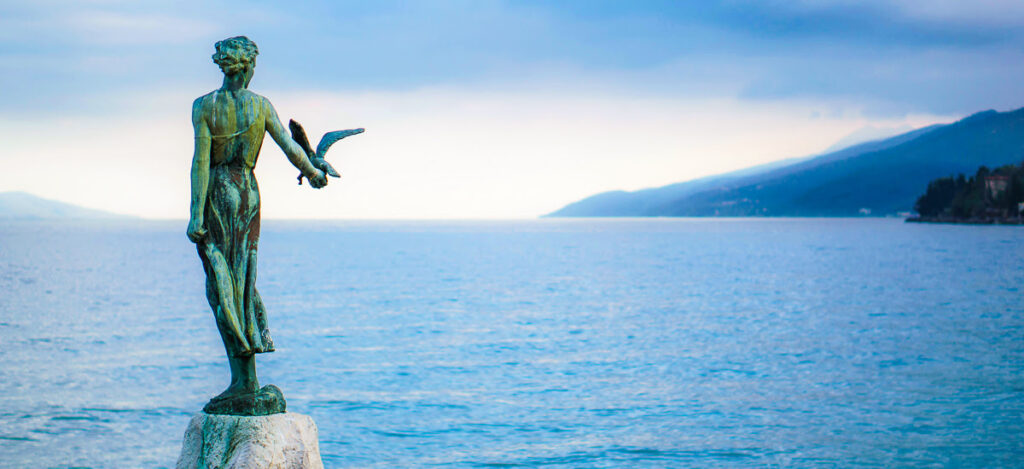 Das Mädchen mit der Möwe, Opatija
