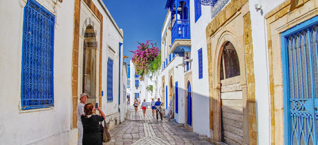 Fotografieren in den Straßen von Sidi Bou Said