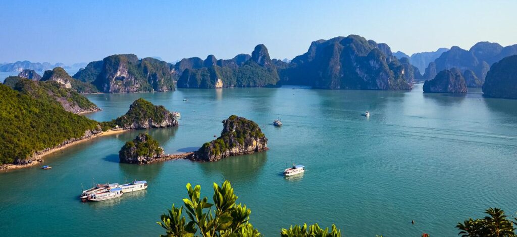 Blick auf die Halong Bucht