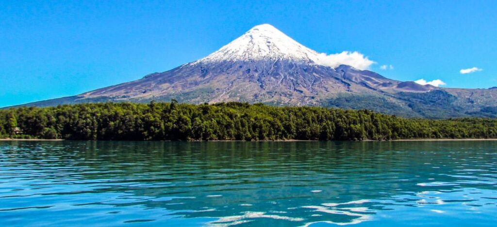 Blick auf den Vulkan Osorno